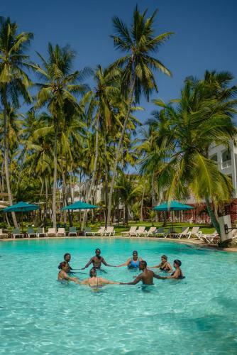 Hotel Sarova Whitesands Beach Resort & Spa