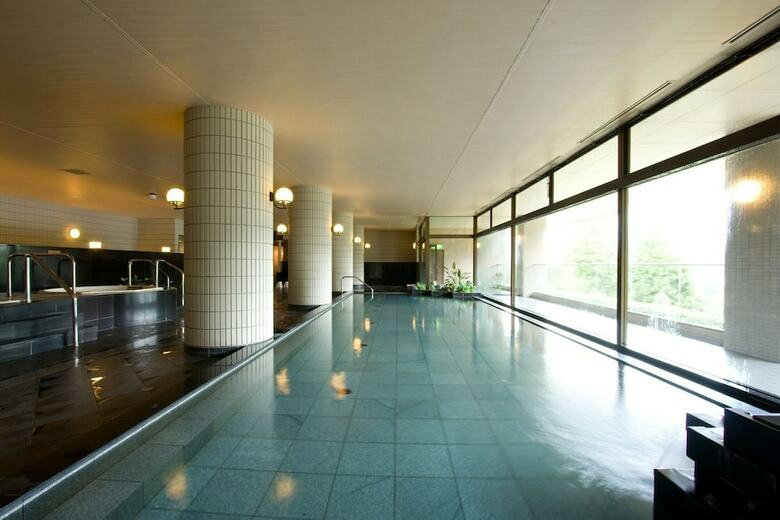 Naspa New Otani Hotel