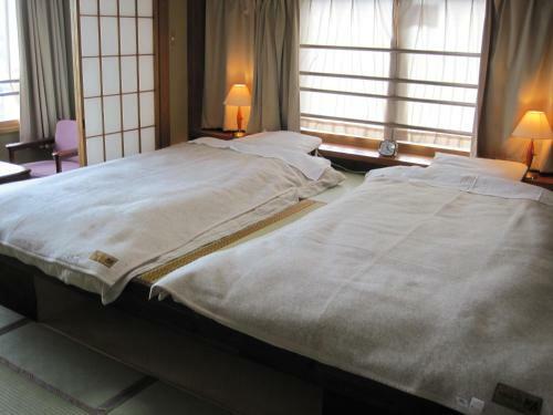 Hostal B & B Viva Nikko