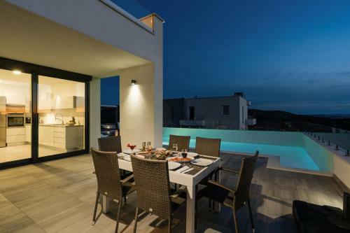 Hillside Villa