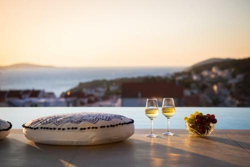 Villa Hvar Diamond With Infinity Pool