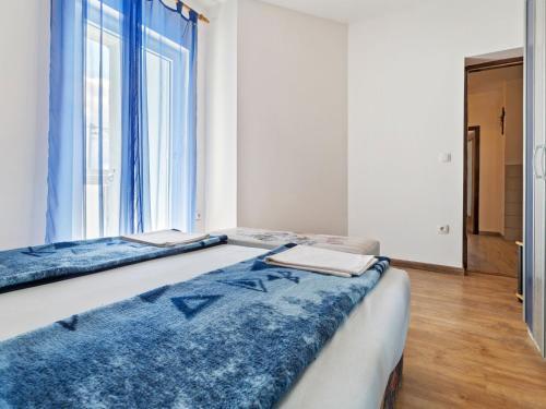 Simplistic Apartment In Jadranovo Near Sea Beach