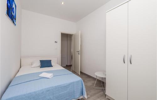 Beautiful Apartment In Ika With Wifi And 2 Bedrooms
