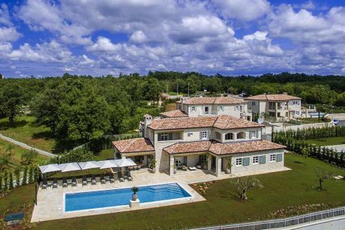 Villa Nevija