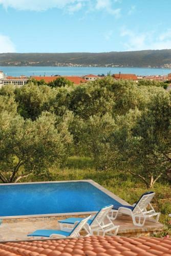 Villa Mare - Open Pool