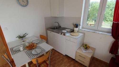 Hostal Apartments Kamenar