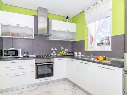 Holiday Home Villa Natalli - Lbn421