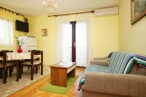 Apartments Ljube - Quiet Location