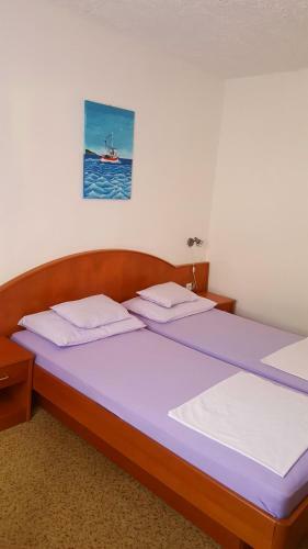 Hostal Rooms Milena