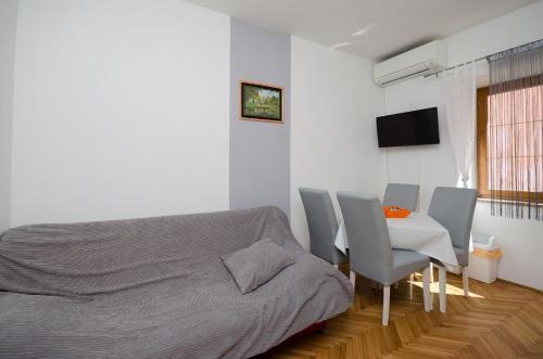 Apartments Mirjana