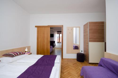 Apartments Mirjana