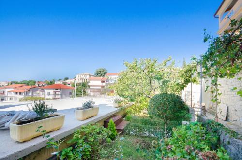 Apartments Mirjana