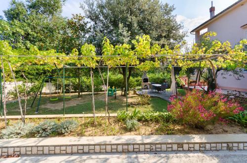 Apartments Slavica