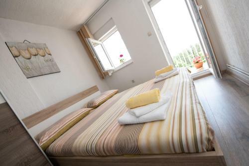 Apartamentos Kuca Za Odmor Nall