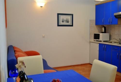 Apartments Ivi - Parking & Garden