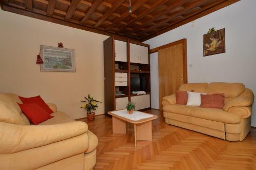 Apartments Jovic