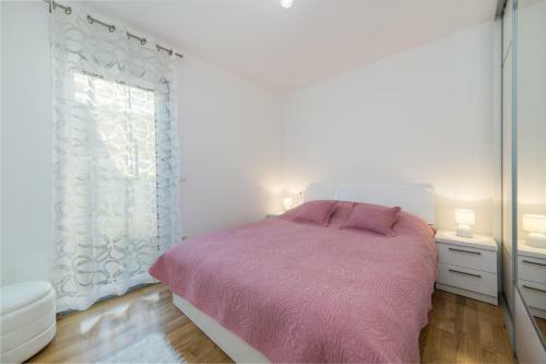 Apartments Crystal