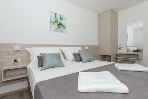 Beach Apartments Mara