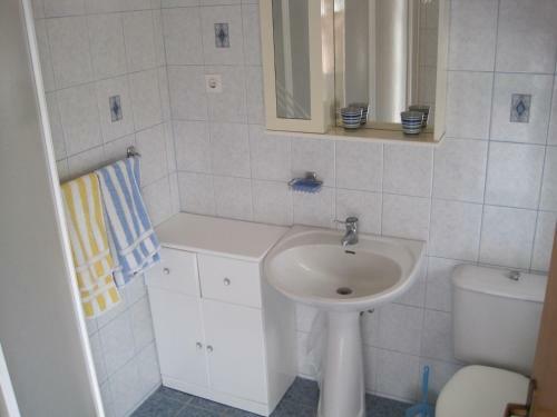 Apartments Nada - 150 M From Sea