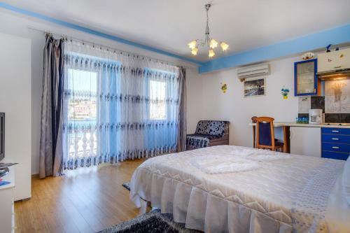 Hostal Sea View House Lisa