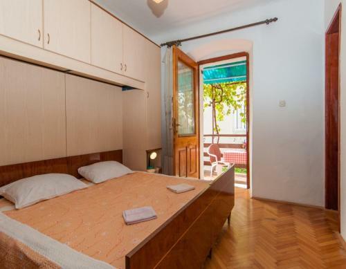Apartments Ivan - 50 M From Sea