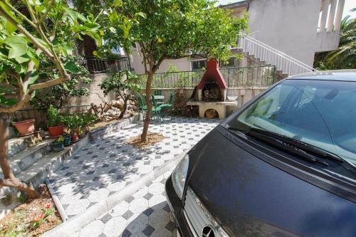 Apartments Srzi