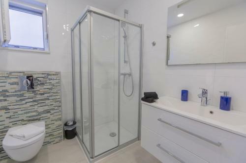 Veliko Brdo Apartments