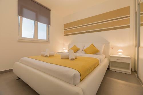 Veliko Brdo Apartments