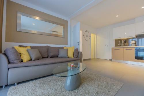 Veliko Brdo Apartments