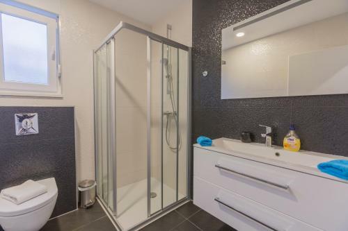Veliko Brdo Apartments