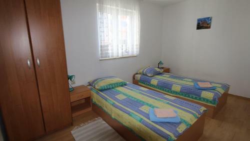 Hostal Apartments Ravli? Ana