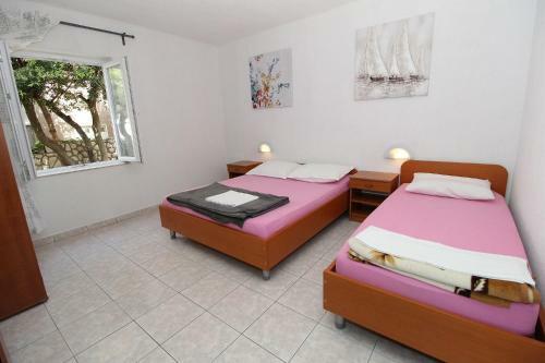 Apartments Uga2 - 70m From Beach