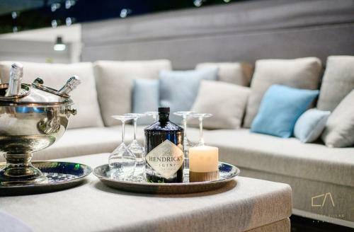 Hostal Luxury Villa Curiera