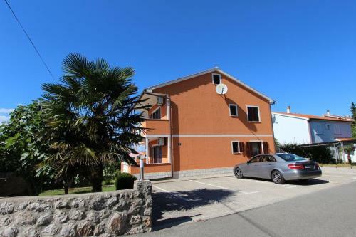 Hostal Apartments Miko