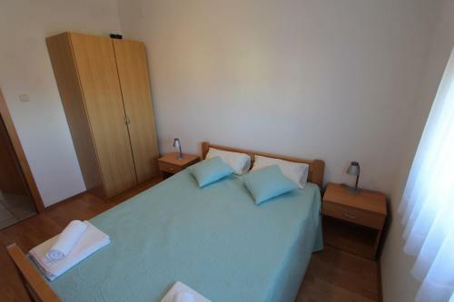 Hostal Apartments Valdina