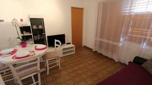 Hostal Apartments Duda
