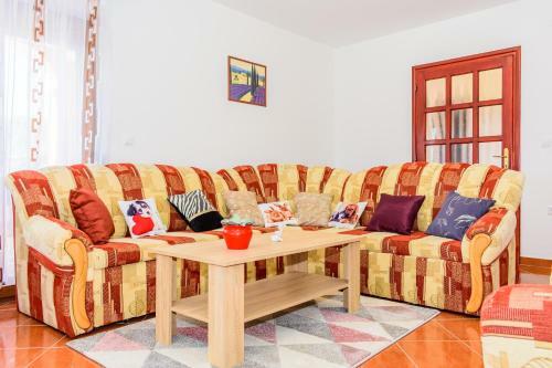 Relaxing Apartment Josip - Peaceful Area