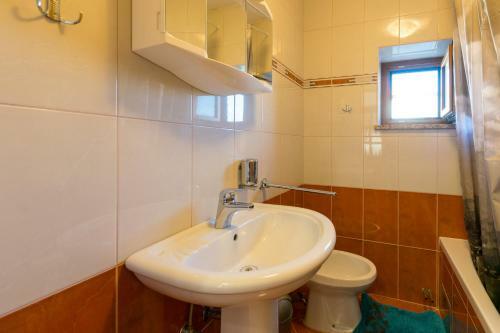 Relaxing Apartment Josip - Peaceful Area