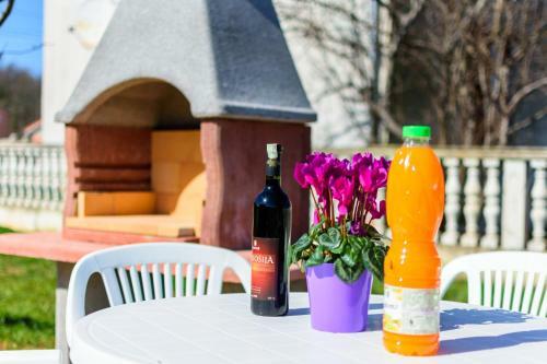 Relaxing Apartment Josip - Peaceful Area