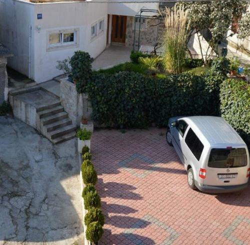 Apartment Mira - 2 Parking Spaces