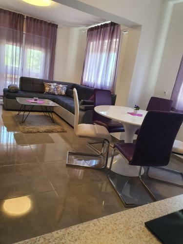Apartment Creo Loborika