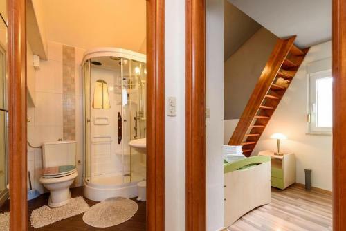 Holiday Home Bonanzza