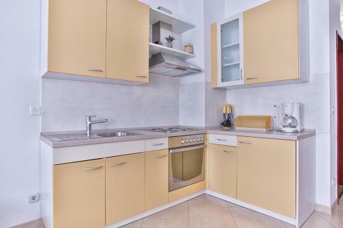 Apartments Istriensonne - Haus Anto