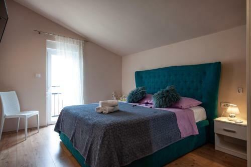 Five Bedroom Villa Emily With Pool In Medulin