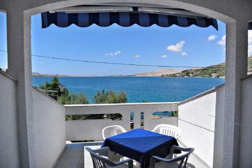 Apartments Draga - 15m From Beach
