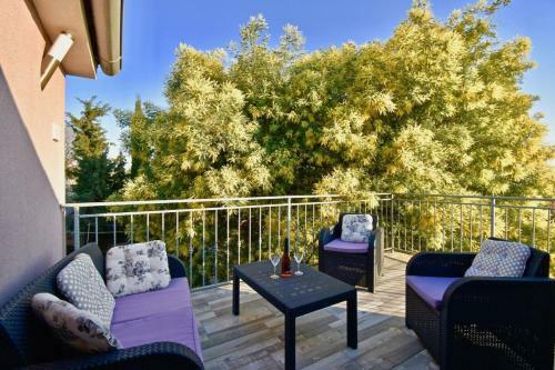Sea View Relaxing House With Spacious Garden
