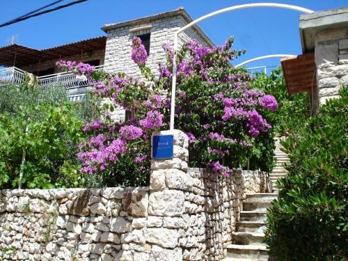 Apartment Milo - 50m From The Sea