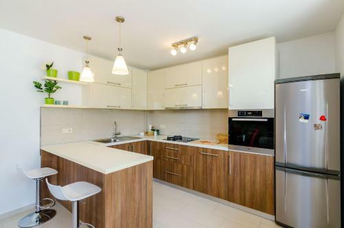 Apartment A&s