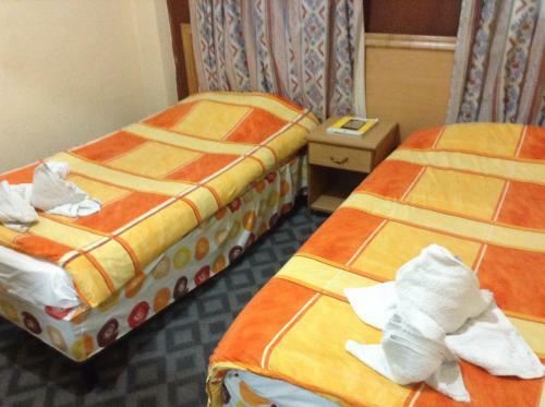 Queen Ayola Hotel