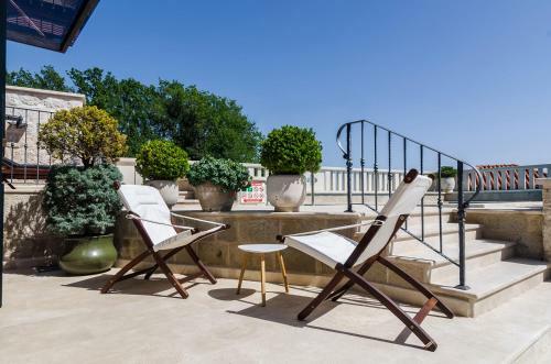 Studio Antica, Apartment With A Private Swimming Pool